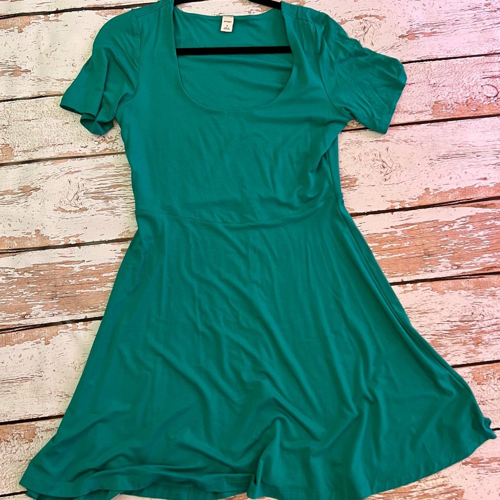 Old Navy Scoop Neck Fit and Flare dress